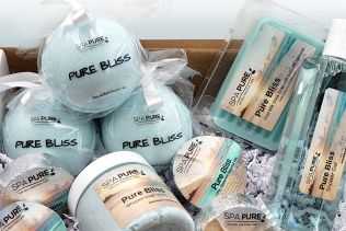 Luxury Spa Kit  – All Natural, Organic, for a Relaxing At Home Spa Treatment