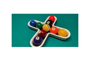 Conquer The Cross - Billiards Game